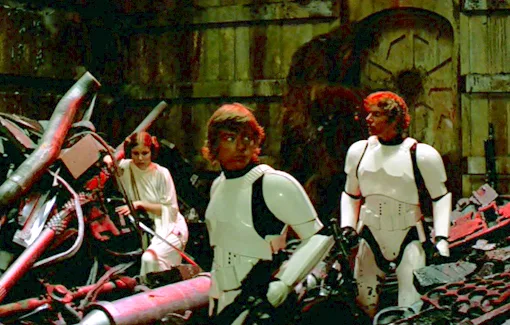 Star Wars: A New Hope. Leia, Luke, Chewbacca and Han are trapped inside the trash compactor.